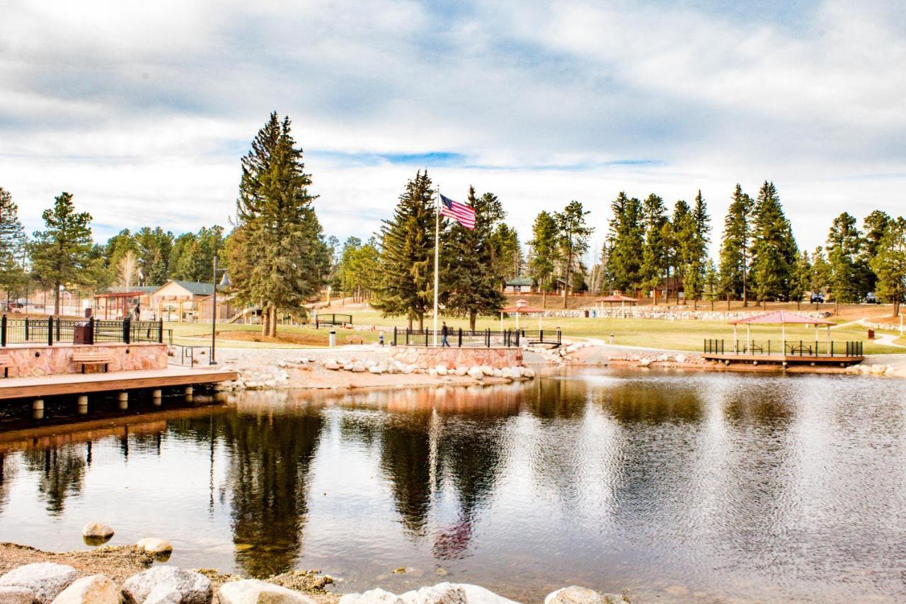 Timber Wolf Villa Woodland Park Luaran gambar